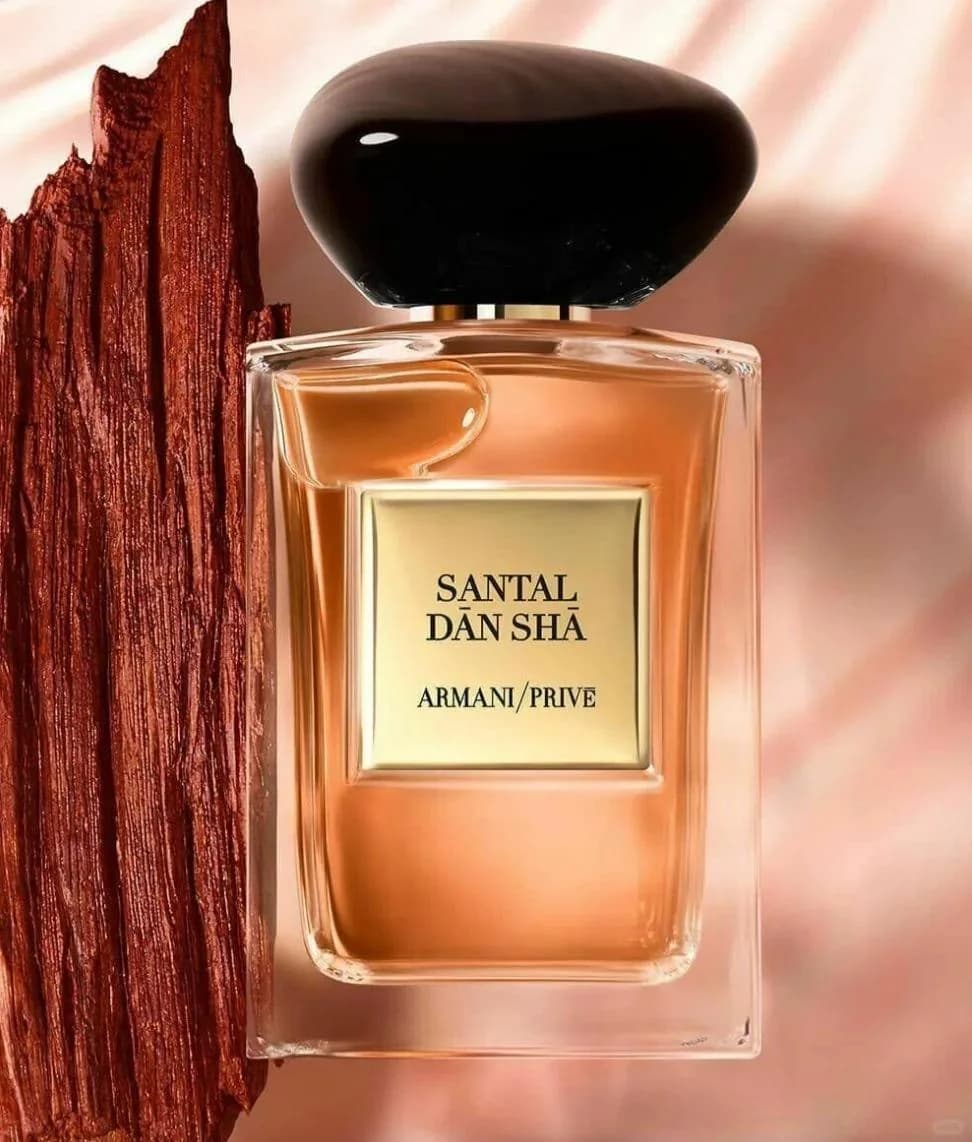 Select Fragrance step in custom perfume manufacturing