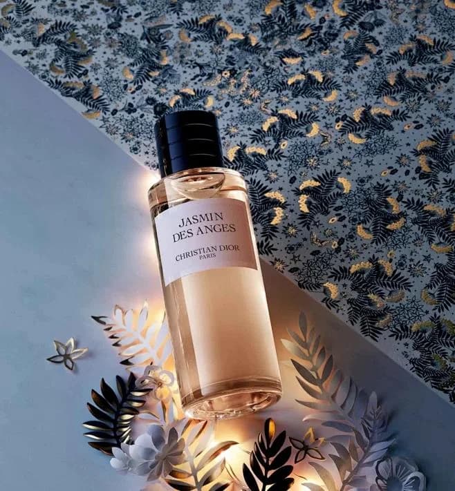 Citrus, Floral, Amber fragrance reference with fragrant lemon, bitter orange leaves, ozone, fig notes for custom perfume development