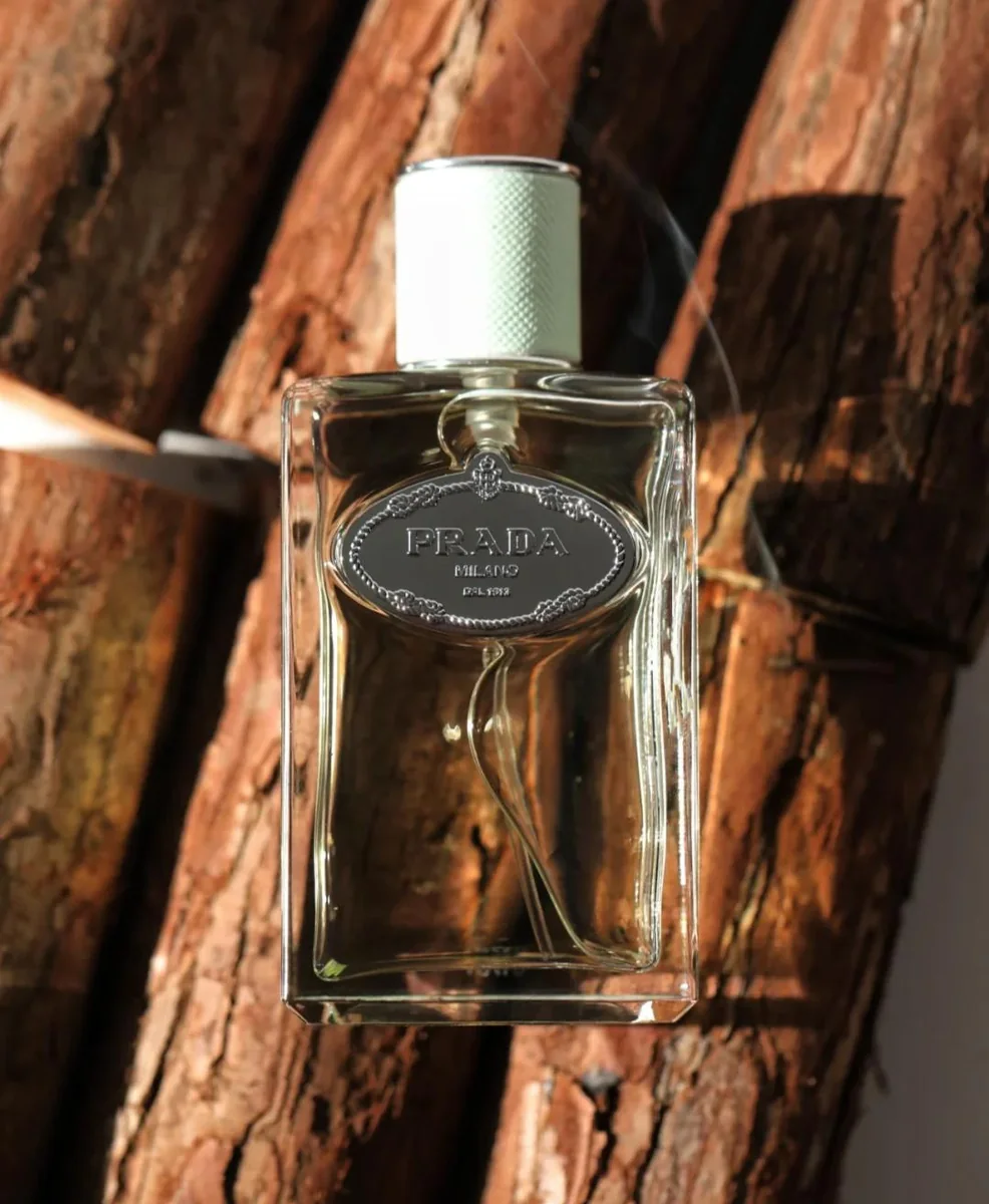 Citrus, Woody, Floral fragrance reference with neroli, orange, neroli oil, iris notes for custom perfume development