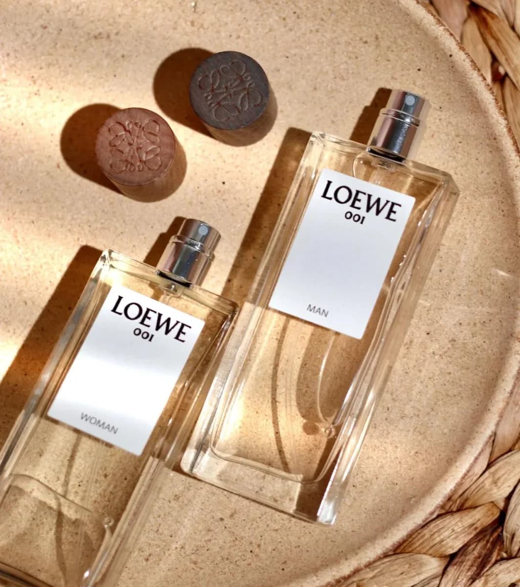 Citrus, Woody, Floral fragrance reference with tangerine, pink pepper, fragrant lemon, sandalwood notes for custom perfume development