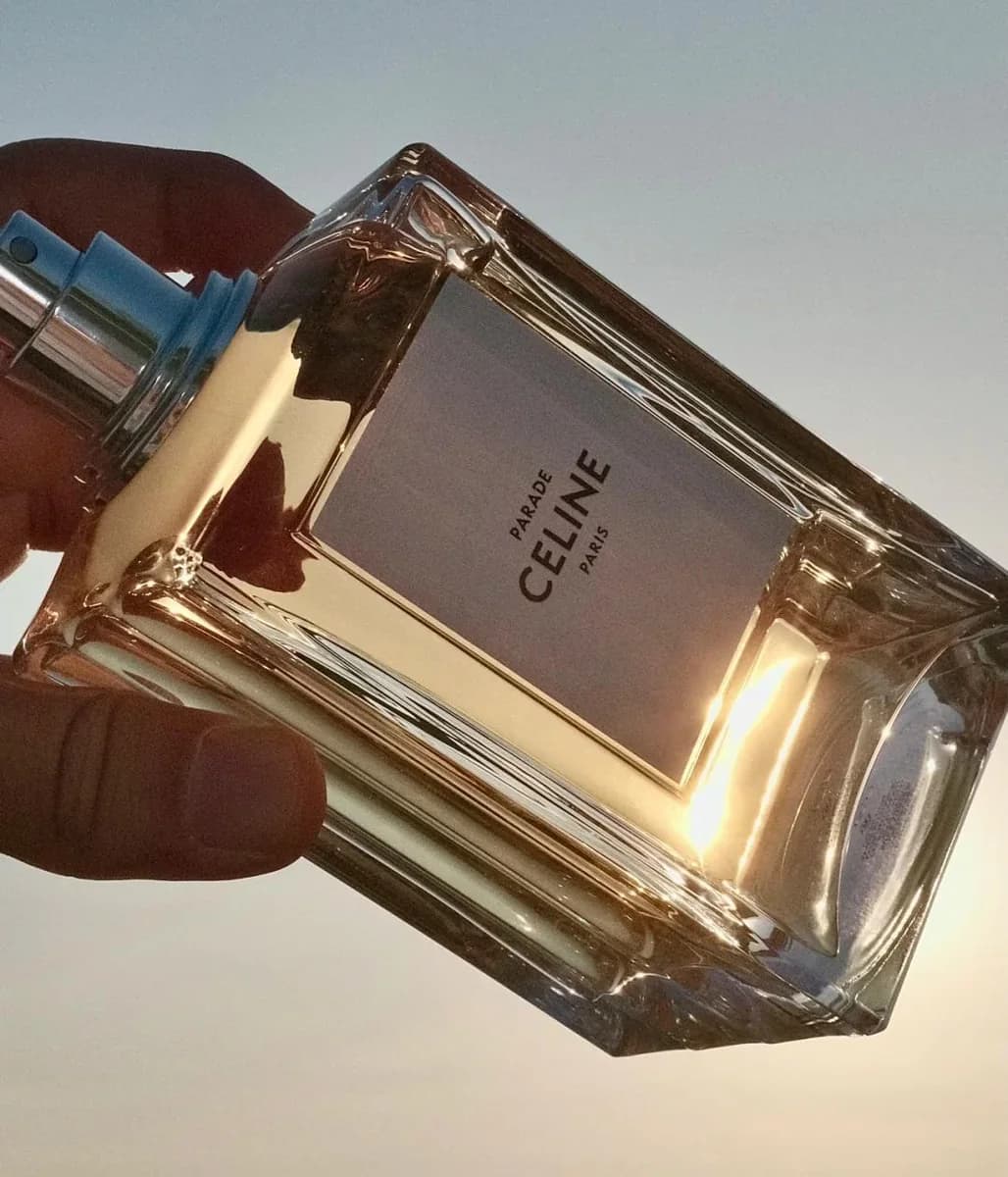 Citrus, Woody, Musk fragrance reference with bergamot, orange blossom, vetiver, musk notes for custom perfume development