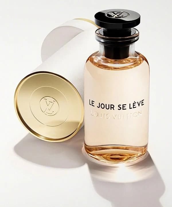 Citrus, Floral, Amber fragrance reference with orange, blackcurrant, fragrant lemon, grapefruit notes for custom perfume development