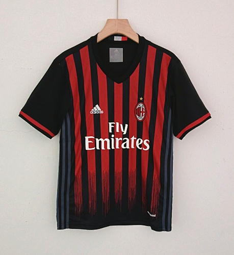 2016-17 AC Milan Retro Version