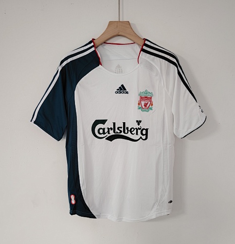 2006-07 Liverpool Retro Version