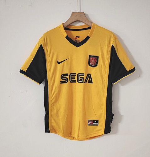 2099-00 Arsenal Retro Version