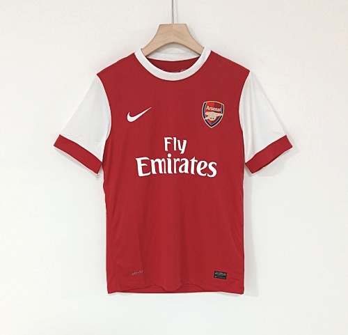 2010-11 Arsenal Retro Version