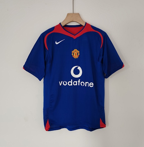 2005-06 Manchester United Retro Version