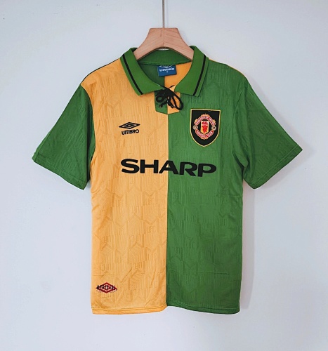 2092-94 Manchester United Retro Version