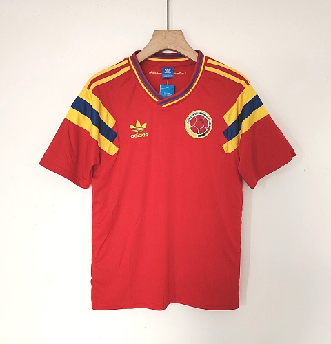 2019-90 Colombia Retro Version