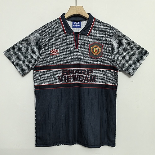 2095-96 Manchester United Retro Version