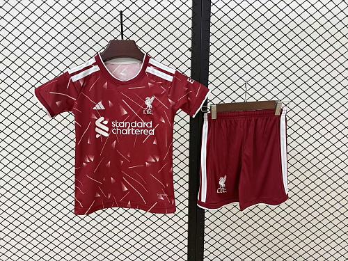 Football Collection Liverpool Kids Kit