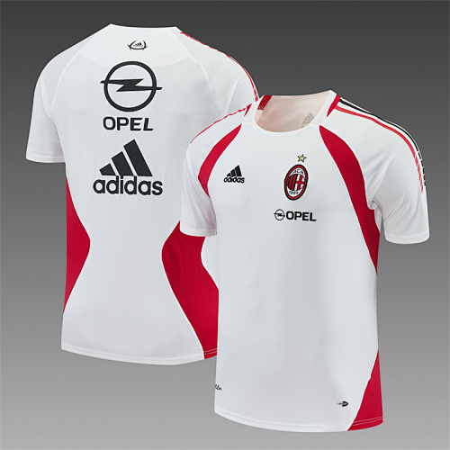 2020-05 AC Milan Training Kit