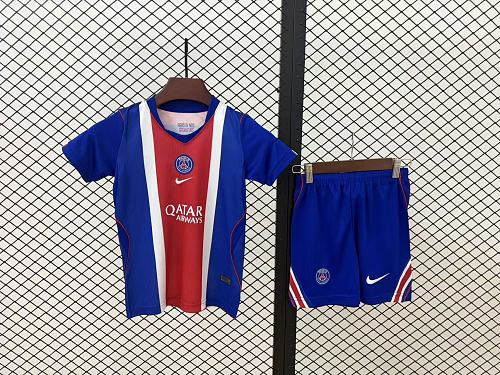 Football Collection Paris Saint-Germain Adult Kit