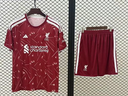 Football Collection Liverpool Adult Kit