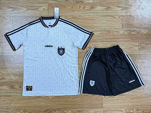 2019-96 Germany Adult Kit