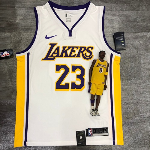 Los Angeles Lakers LeBron James #23 White Basketball Jersey