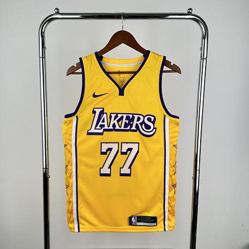 Los Angeles Lakers Luka Doncic #77 Basketball Jersey