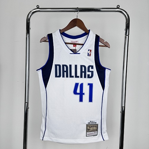 Dallas Mavericks #41 Retro Edition White 11 Season Basketball Jersey