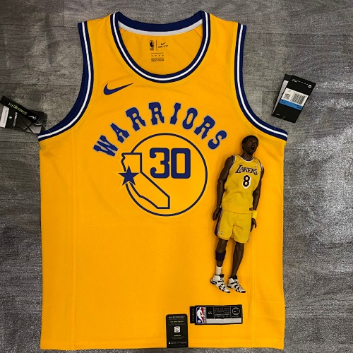 Golden State Warriors Stephen Curry #30 Yellow Socks
