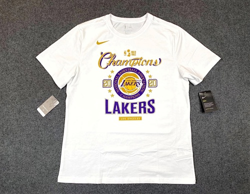 Los Angeles Lakers 20 Season T-Shirt