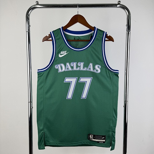 Dallas Mavericks Luka Doncic #77 Retro Edition Green 26 Season Basketball Jersey